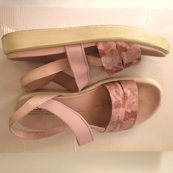 ECCO Women's Yuma Two Strap Sandal Violet Ice Size 8 Pink Floral Elastic Comfort - Picture 10 of 15